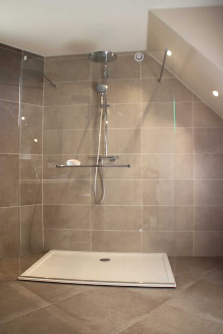 Douche à l'italienne sous combles